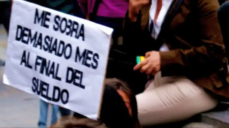 Radiografía del trabajador en 2026: gana menos, paga más y se endeuda para vivir