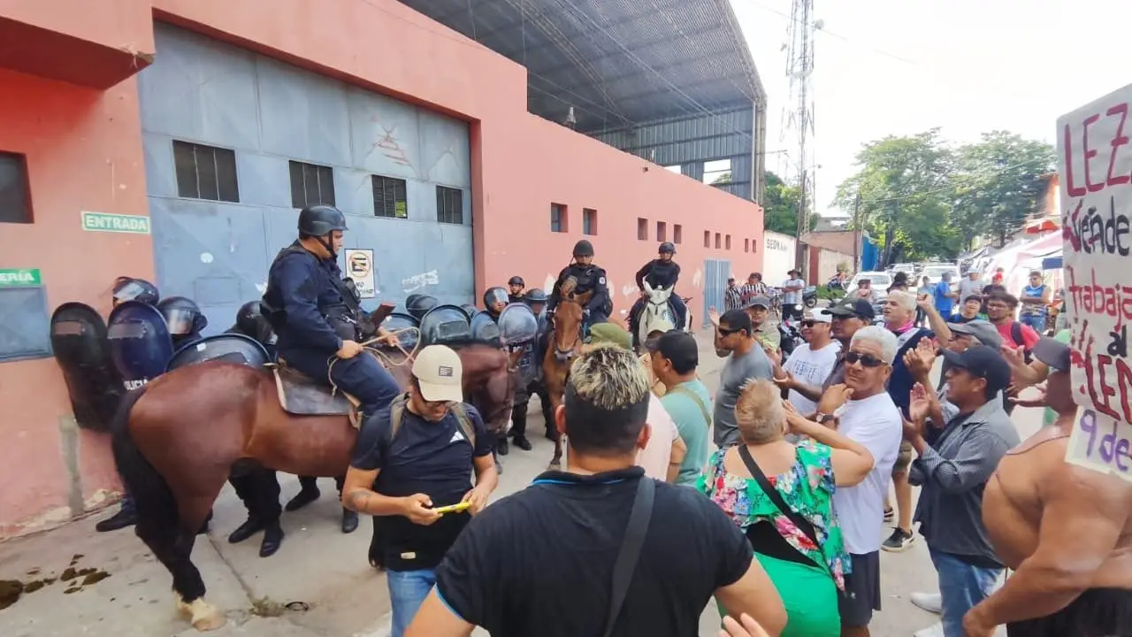 Denuncian represión de la policía de Jujuy contra trabajadores del Ingenio Ledesma
