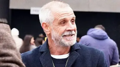 Alerta por el más reciente comunicado sobre Christian Petersen. Alerta por el más reciente comunicado sobre Christian Petersen.