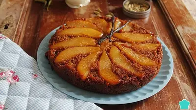 torta de peras invertida torta de peras invertida