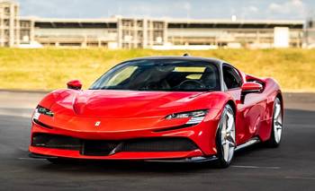 Récord histórico de patentamiento de autos Ferrari en Argentina  | Autos