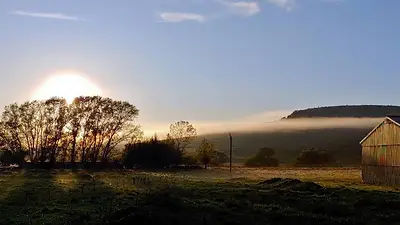 Las aldeas serranas bonaerenses: oasis del tiramisú de frambuesa, minas escondidas y circuitos de trekking nocturnos Las aldeas serranas bonaerenses: oasis del tiramisú de frambuesa, minas escondidas y circuitos de trekking nocturnos